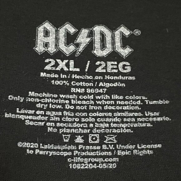 AC/DC Back in Black Rock T-shirt, size 2XL - Picture 2 of 4